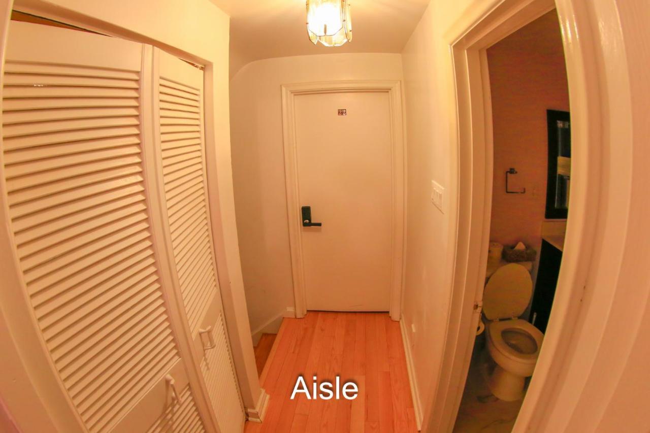 Comfort Home Toronto Esterno foto